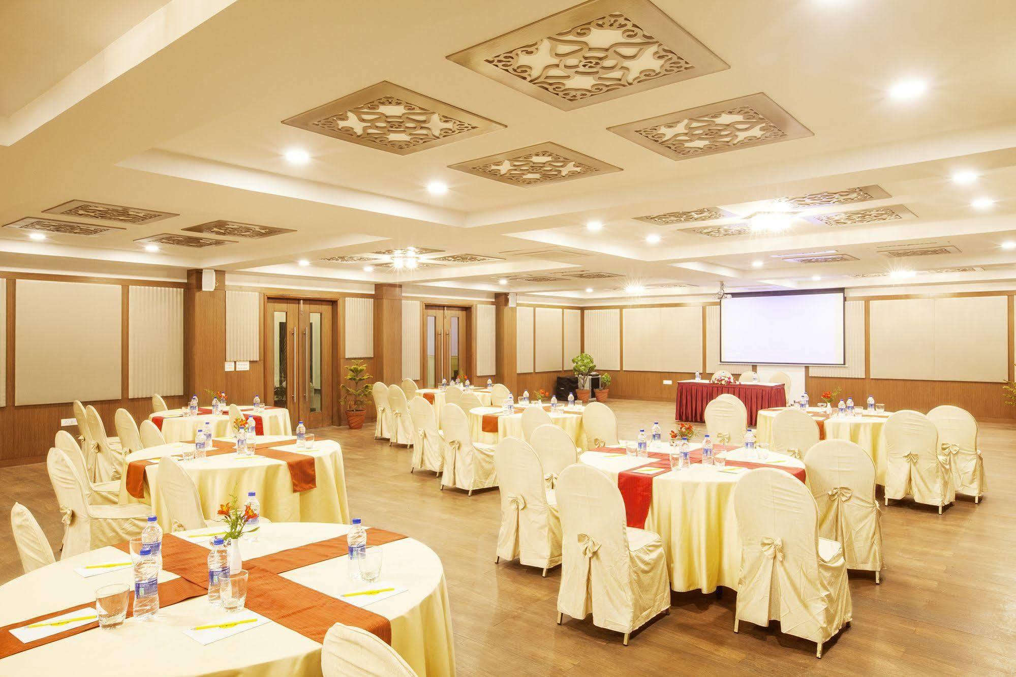 Sterling Ooty Elk Hill Hotel Екстериор снимка